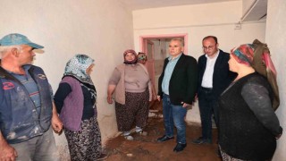 Denizlide sel bölgesinde 280 personel ve 105 adet iş makinesi çalışmalarını sürdürüyor