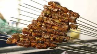 Diyarbakırda Kurban Bayramı tatilinde en çok tüketilmesi beklenen yemek tescilli ciğer kebabı