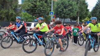 Dünya Bisiklet Gününde miniklerle pedal çevirdiler