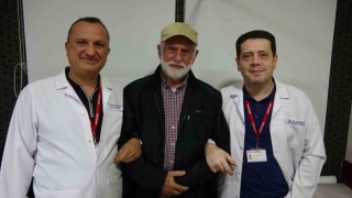 Düşe kalka geldiği hastaneden yürüyerek çıktı
