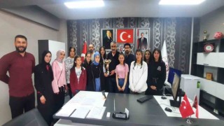 Eleşkirt Gençlik Spor Halk Oyunları Ekibi Ağrı Şampiyonu oldu