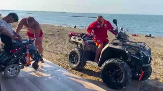 Engelli gencin kumsaldaki ATV turu hayali gerçeğe dönüştü