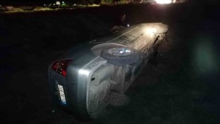 Erzincanda trafik kazası: 2 yaralı