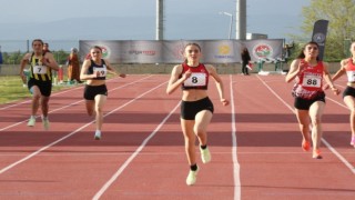 Eskişehirli genç atlet madalyalarına bir yenisini ekledi