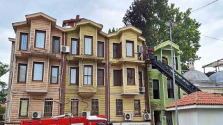 Fatihte çıkan yangın söndürüldü