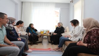 Fatma Çolakbayrakdar, Çölyaklı Aileleri Ziyaret Etti