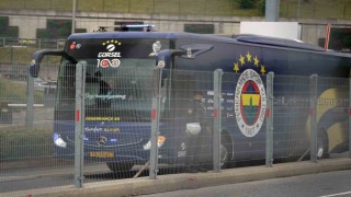 Fenerbahçe derbi için Nef Stadyumuna ulaştı