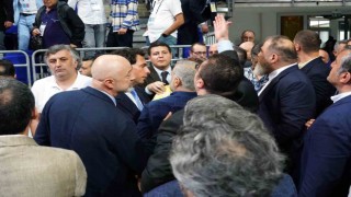 Fenerbahçe Olağan Genel Kurulunda gerginlik!
