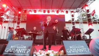 Ferhat Göçer gazi şehirlilere unutulmaz bir gün yaşattı