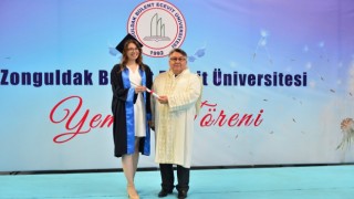 Fizyoterapi ve rehabilitasyon mezunları için yemin töreni düzenlendi