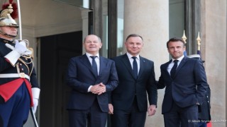 Fransa, Almanya ve Polonya liderleri Paris'te bir araya geldi