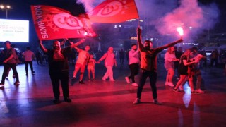 Galatasaray kupayı kaldırdı, Aydın sokakları sarı-kırmızıya boyandı