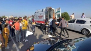 Gaziantepte otomobil ile motosiklet çarpıştı: 1 ölü, 2 yaralı