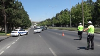 Gaziantepte polis ve jandarma ekiplerinden bayram denetimi