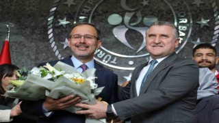 Gençlik ve Spor Bakanlığında devir teslim töreni