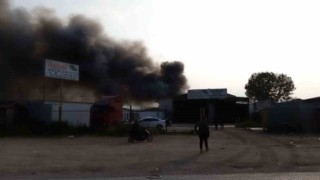 Geri dönüşüm tesisinde korkutan yangın