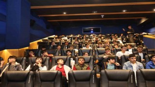 Gölbaşı Belediyesinden öğrencilere sinema etkinliği