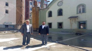 Hacı Sait Camiinin yıkım çalışmalarına başlandı