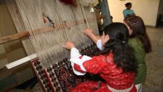 Hakkari kilimi coğrafi işaret tescil belgesi aldı