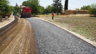 Haliliye Belediyesinden kırsalda asfalt çalışması