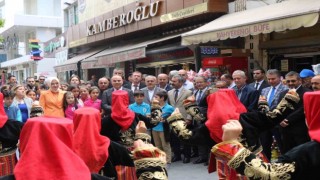 Halk eğitim kursiyerleri hünerlerini sergiledi