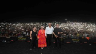 Haluk Levent, 11. Uluslararası Soli Güneş Festivalinde sahne aldı