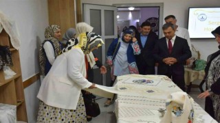 Hayat Boyu Öğrenme Haftası etkinlikleri dahilinde sergi açıldı