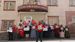 HDP önündeki evlat direnişindeki aile sayısı 360 oldu