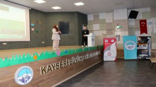 Huzur Çınarındna YEŞİLAY ile Bağımlılıkla Mücadele Çalışması