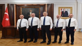 İçişleri Bakanı Yerlikaya, yeni yardımcılarını tebrik etti