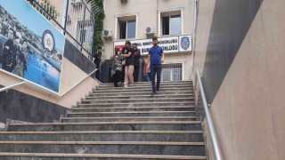 İstanbulda evlere dadanan suç makinesi kadın kamerada