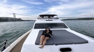 İstanbulda taksiciden akıl almaz sarkıntılık: “Para önemli değil”