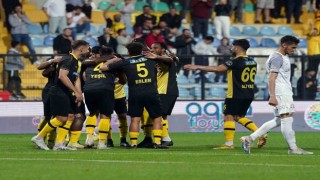 İstanbulspor, Süper Ligde kaldı