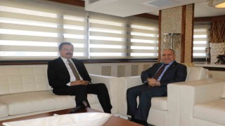 İYİ Parti Yozgat Milltvekili Kayalardan İhlas Medya Grubu Ankara Temsilcisi Kahramana ziyaret