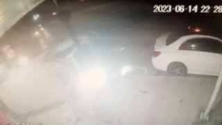 İzmirde annenin öldüğü, bebeğinin yaralandığı kaza kamerada