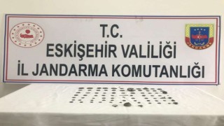 Jandarma 81 parça tarihi eseri satılmak üzereyken ele geçirdi