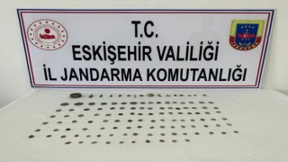 Jandarma ekiplerince çok sayıda tarihi eser ele geçirildi