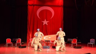Jandarmadan muhteşem Zeybek gösterisi