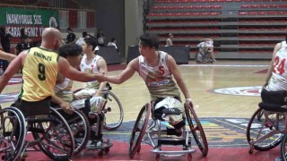 Japonya Avusturalyayı rahat yendi: 65-51