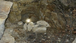 Kaçak kazı yapan 3 şahsa jandarmadan suçüstü