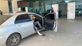 Kaçan koçu yakalamaya çalışınca yaralandı