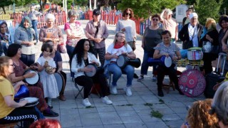 Kadınların kurduğu darbuka ritim grubu ilgi görüyor