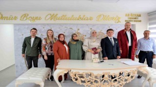 Karacabeyin yeni nikah salonu hizmete açıldı