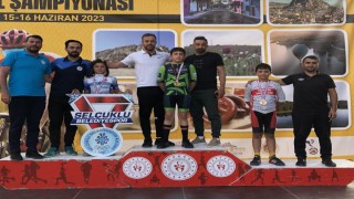 Karaman bisiklet takımından 3 bronz madalya