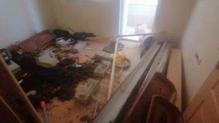 Karşılıklı iki daireyi aynı anda kiraladı, birinde oturdu diğerinde laboratuvar kurup uyuşturucu yetiştirdi