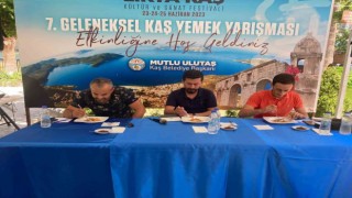 Kaşta geleneksel yemek yarışması