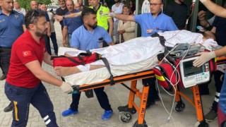 Kavgada göğsünden bıçaklandı, hava ambulansı ile Konyaya sevk edildi