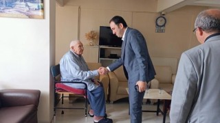 Kaymakam Bolat, huzurevini ziyaret etti