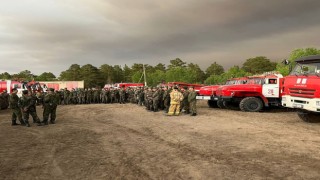 Kazakistandaki yangın bölgesine takviye ekip ve asker gönderildi