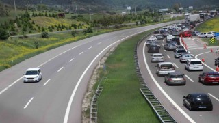 Kilometrelerce araç kuyruğu